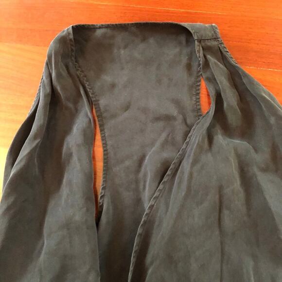 Lululemon Tranquility Sleeveless Wrap - Picture 7 of 8